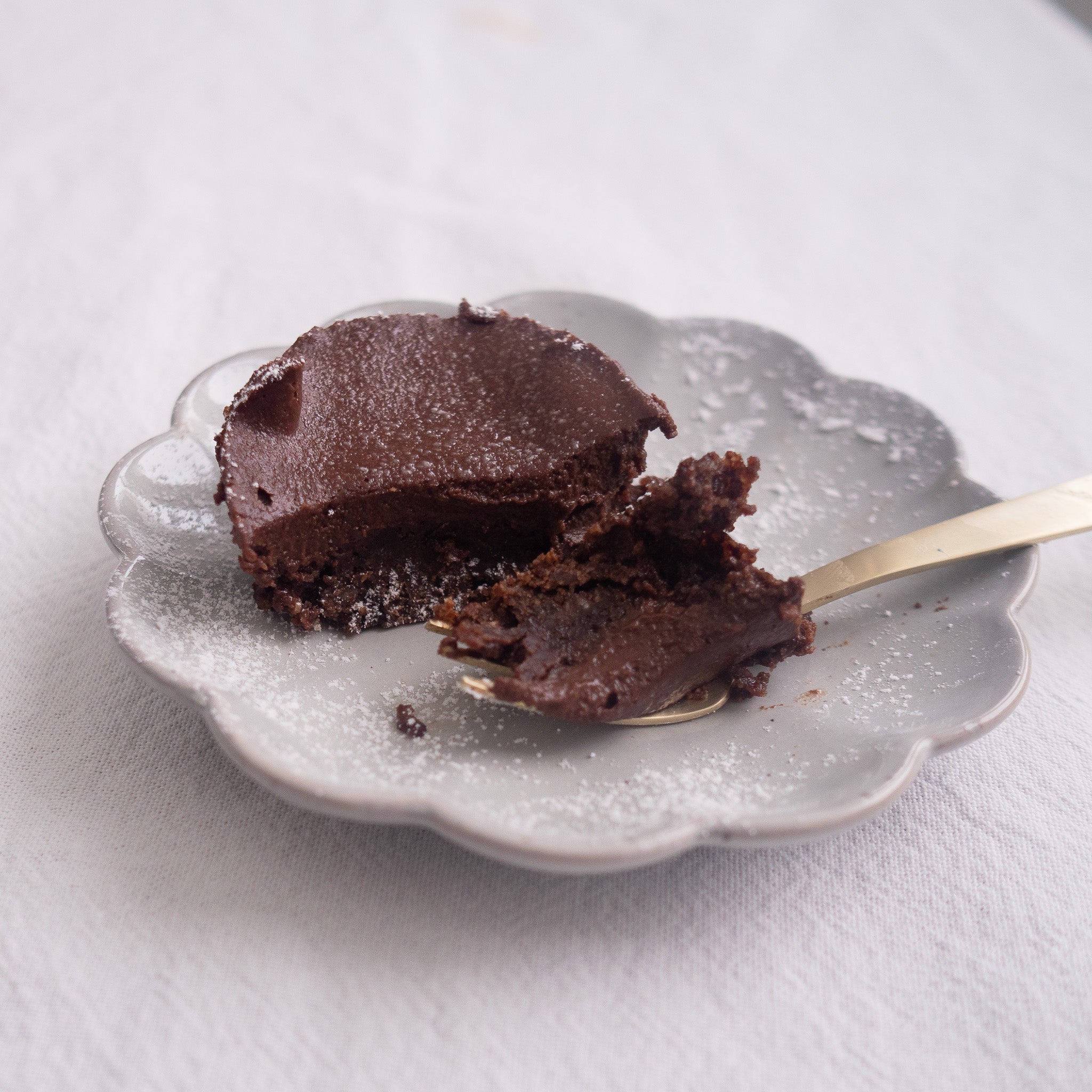 Mørk chokolade collagen tærte - Vild Nord